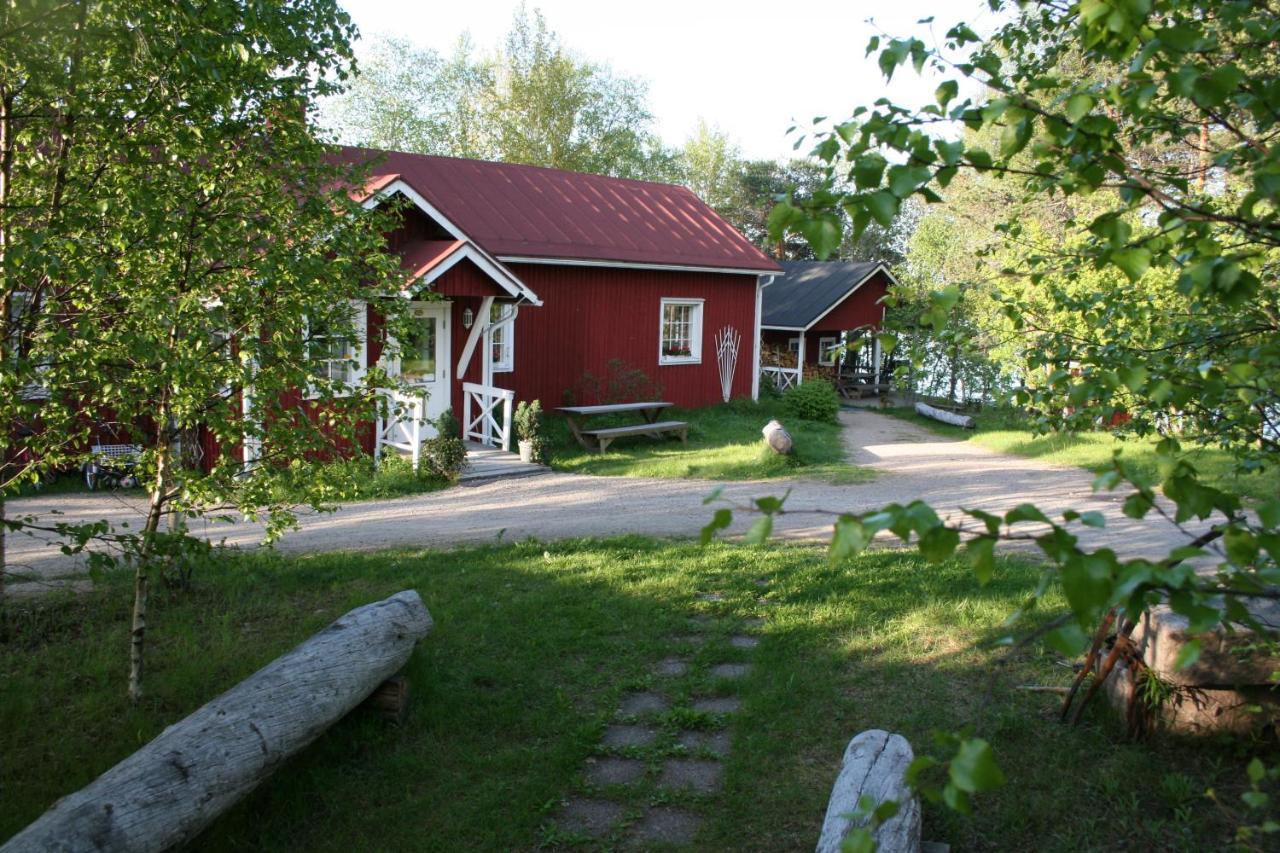 Santa'S Little Village - Hotel Uitonniemi Kemijarvi Bagian luar foto